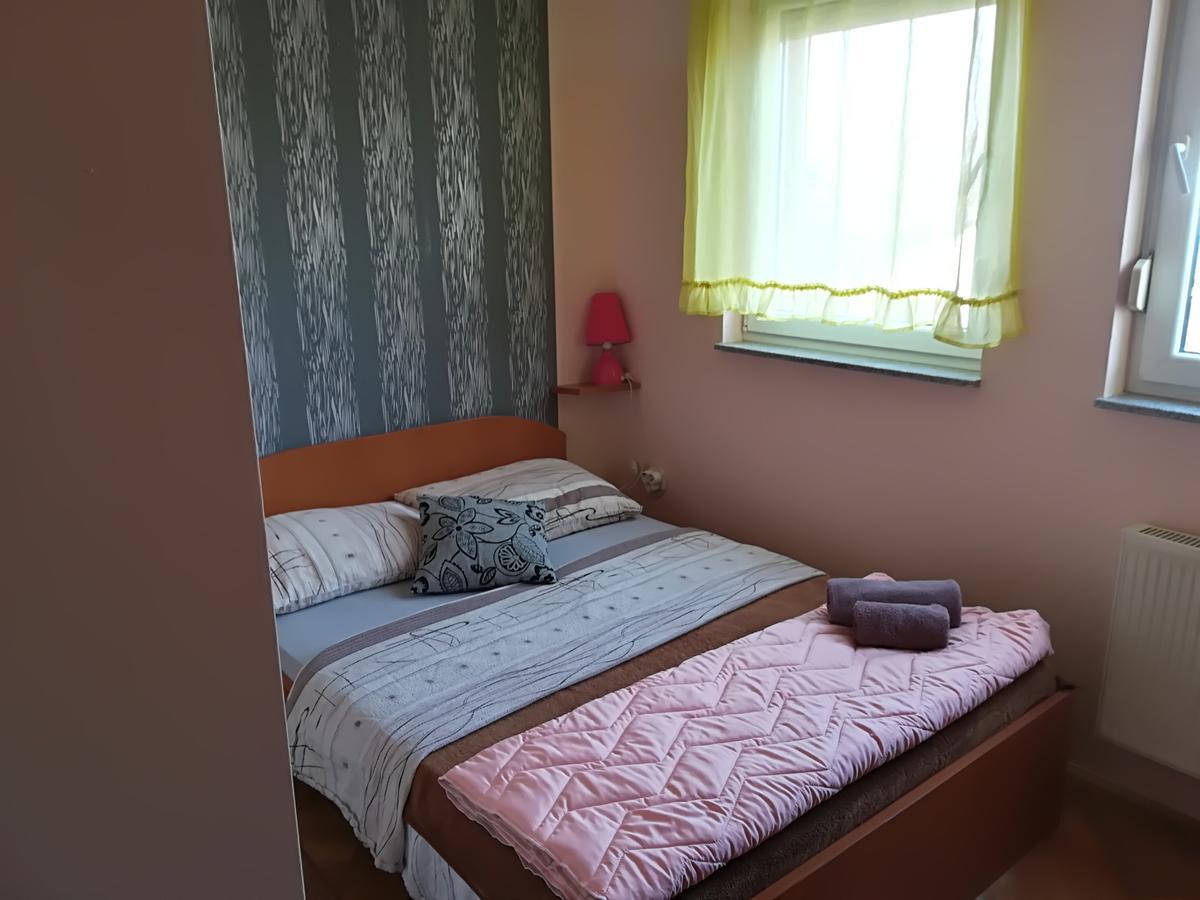 סלאבונסקי ברוד Guesthouse Sava מראה חיצוני תמונה
