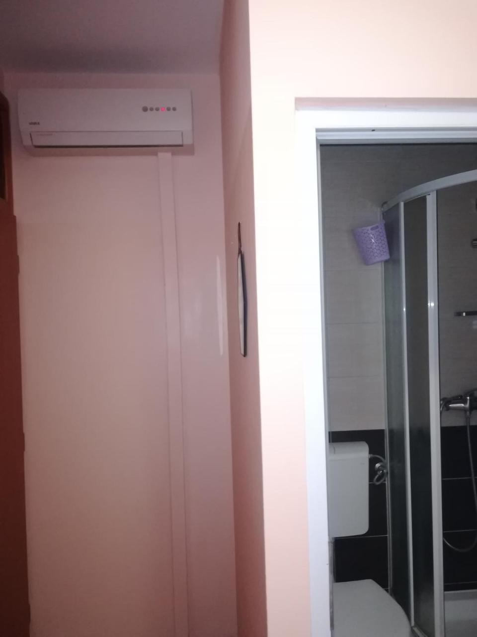 סלאבונסקי ברוד Guesthouse Sava מראה חיצוני תמונה