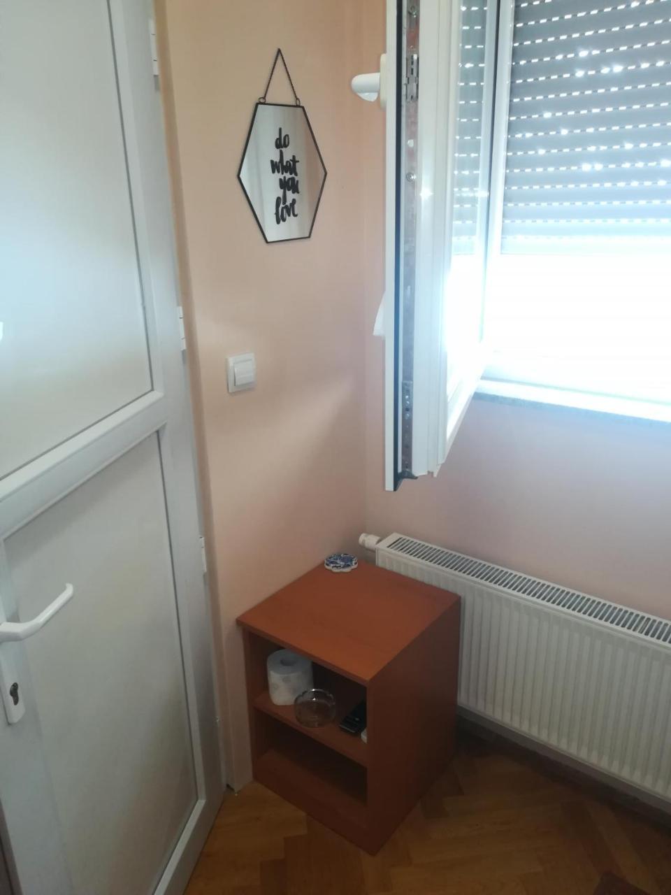 סלאבונסקי ברוד Guesthouse Sava מראה חיצוני תמונה