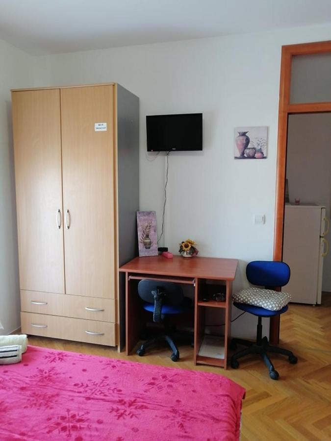 סלאבונסקי ברוד Guesthouse Sava מראה חיצוני תמונה