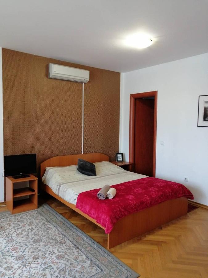 סלאבונסקי ברוד Guesthouse Sava מראה חיצוני תמונה